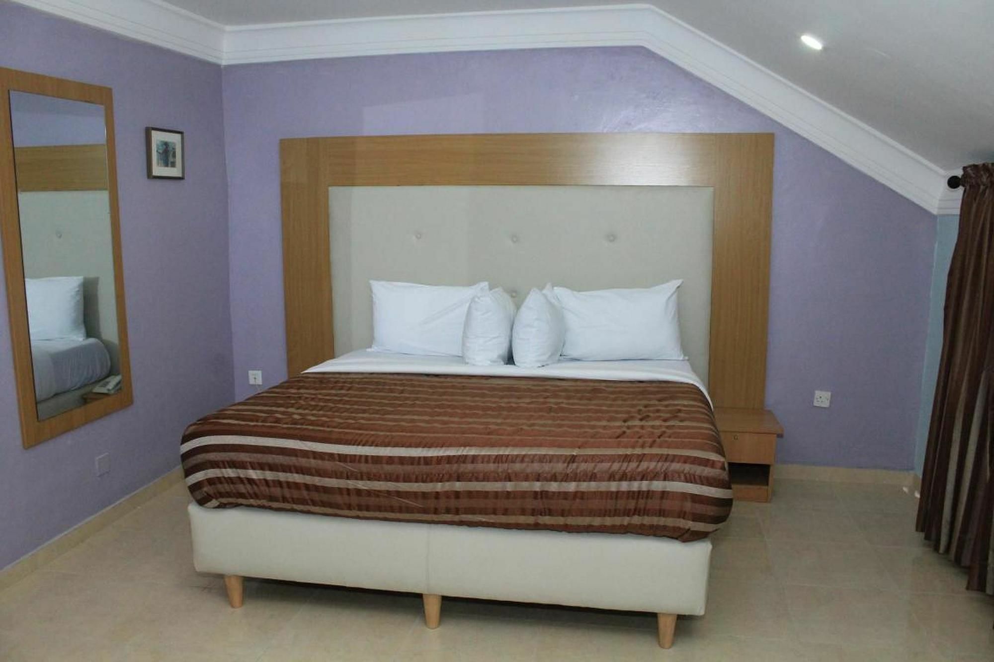 Chateux De Atlantique Hotel Aliayabiagba المظهر الخارجي الصورة