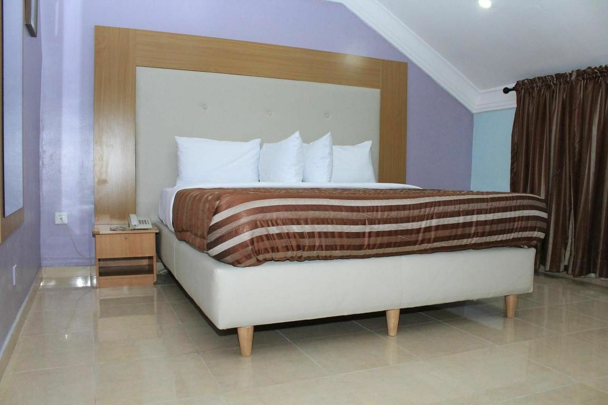 Chateux De Atlantique Hotel Aliayabiagba المظهر الخارجي الصورة